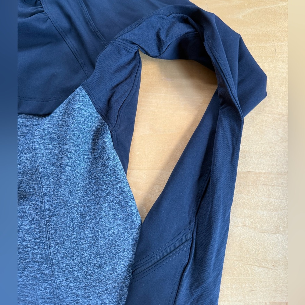 Lululemon Black And Grey Hooded Define Jacket - Picture 12 of 15